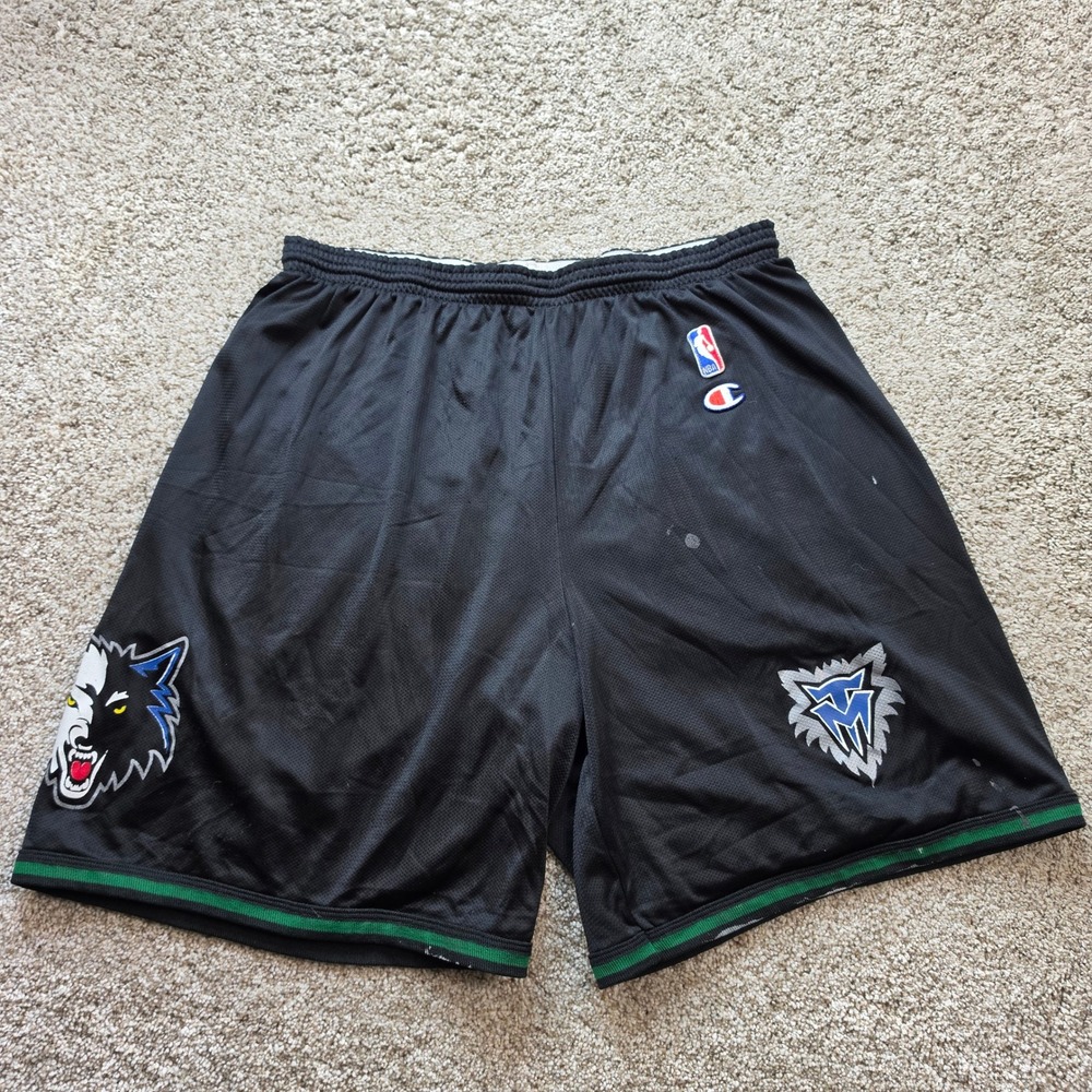 VINTAGE Champion Minnesota Timberwolves NBA Shorts Mens XL Black Mesh 90s Retro